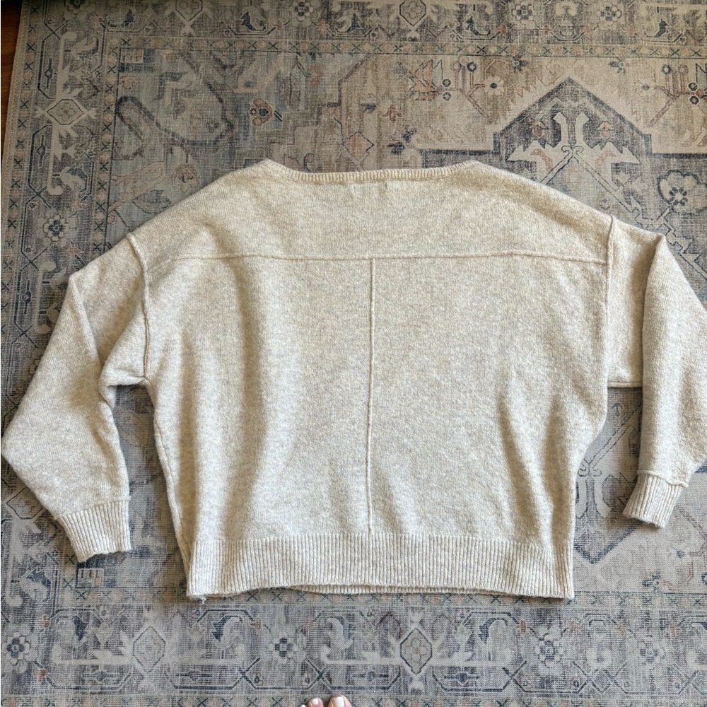 American Eagle Outfitters Cream Sweater with White Heart - Picture 3 of 5